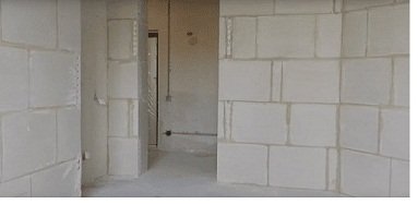 Стена из пеноблоков